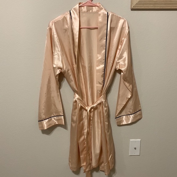 SHEIN Other - Shein Bridesmaid Robe Dusty Rose